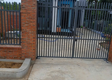 CỬA SẮT GÒ DẦU